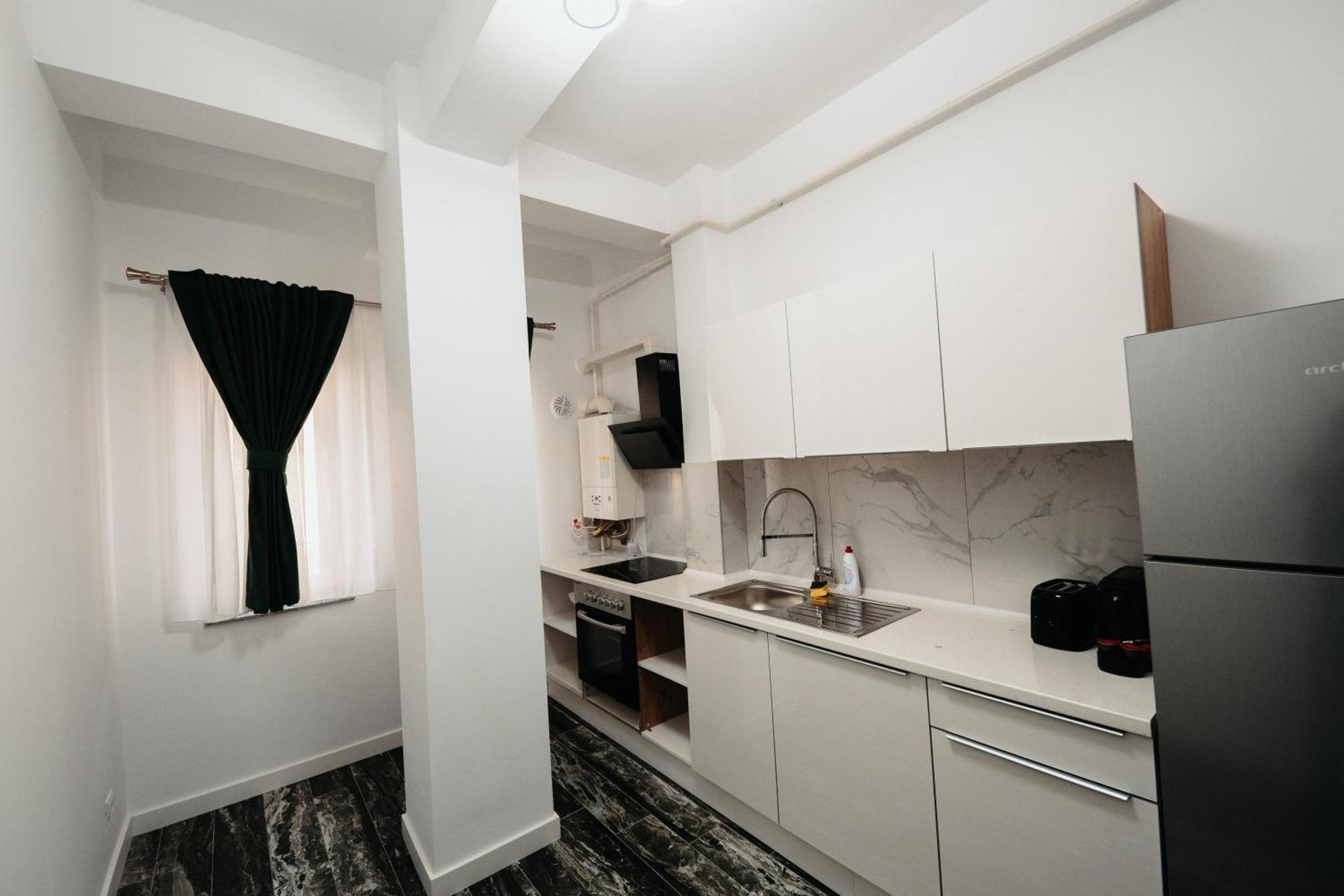 Luxury Cozy Apartments Suceava Buitenkant foto