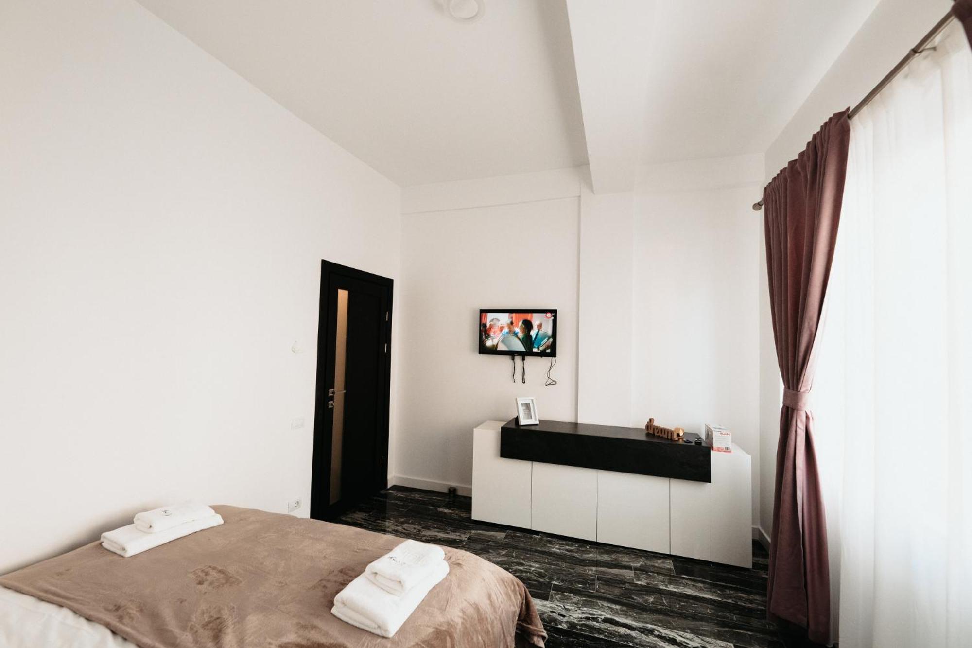 Luxury Cozy Apartments Suceava Buitenkant foto