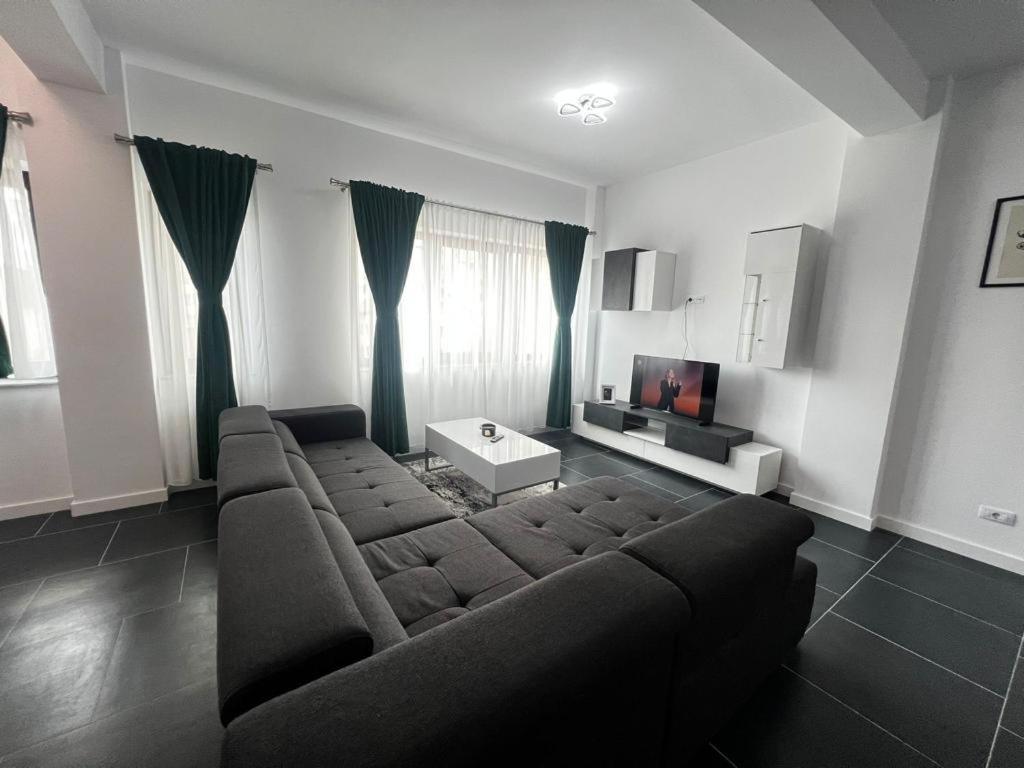 Luxury Cozy Apartments Suceava Buitenkant foto